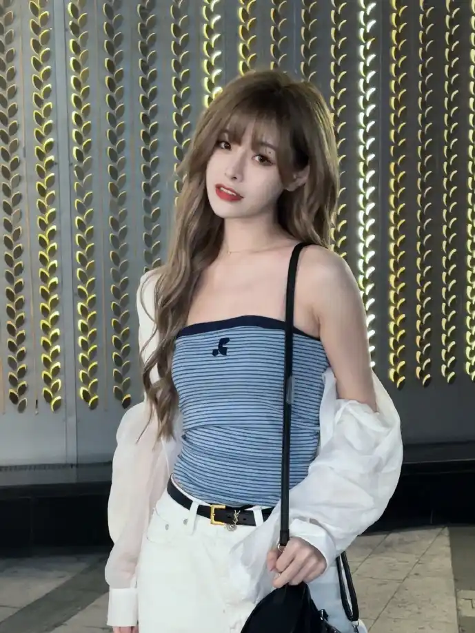 战争游戏与现实冲突对比图